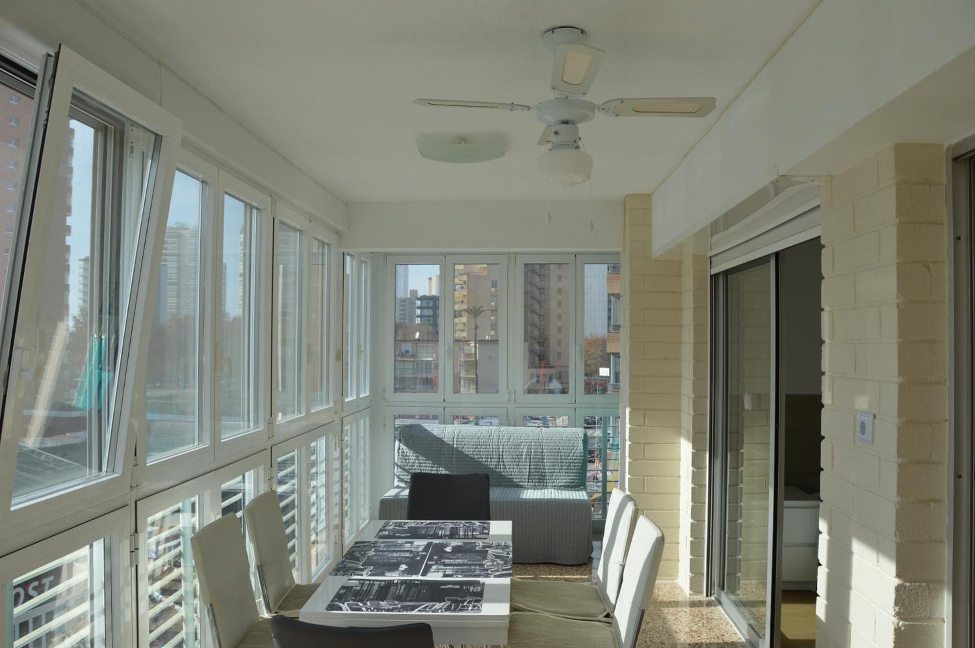 Niza 3B Holiday Apt Benidorm Luaran gambar