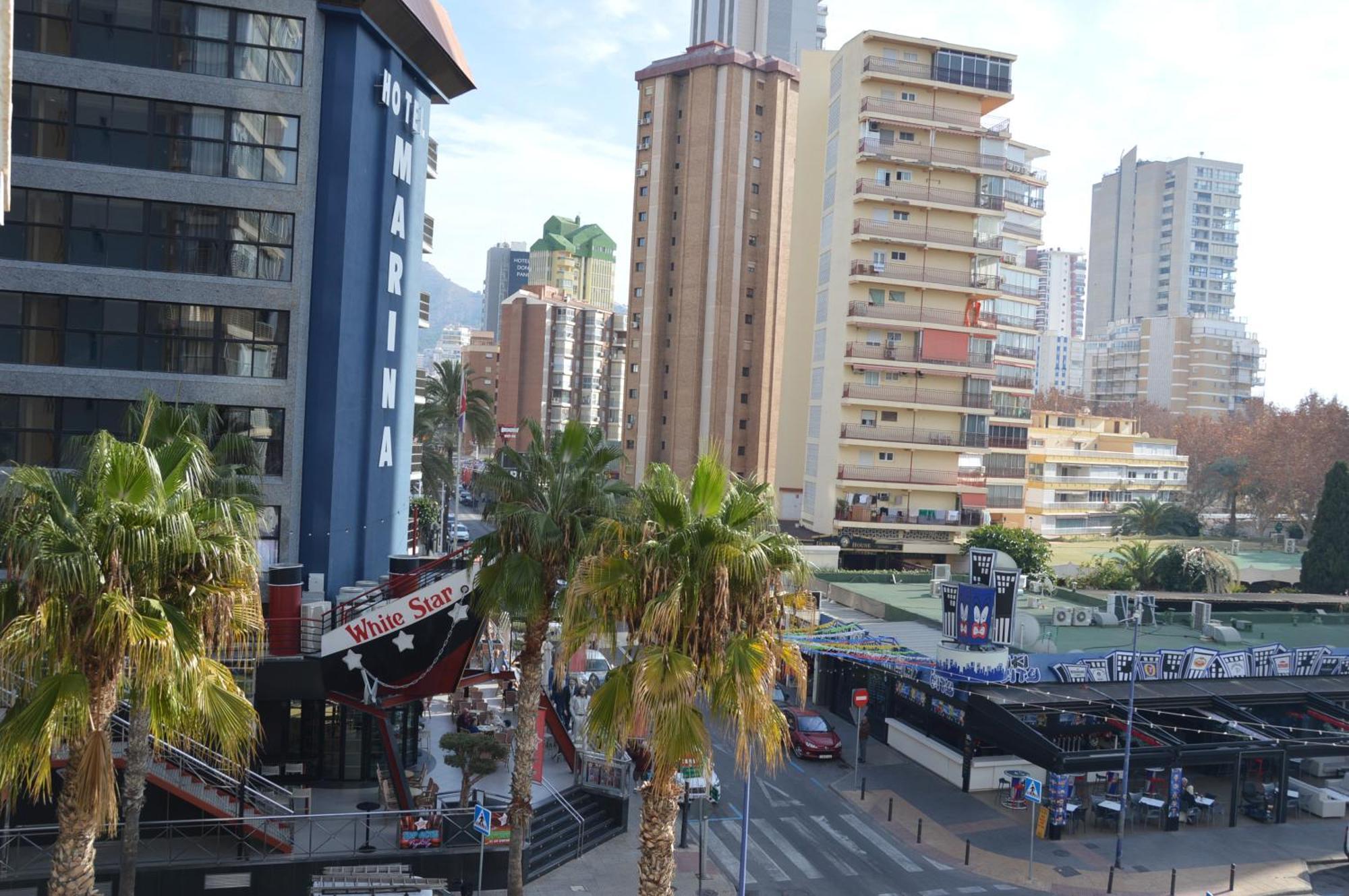 Niza 3B Holiday Apt Benidorm Luaran gambar
